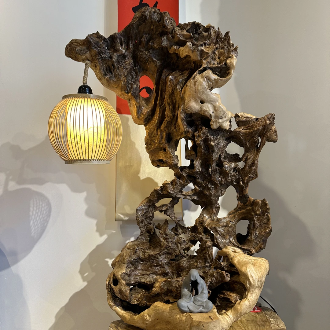 精品自然随形 槠木材质根雕 桌面灯高86宽60
