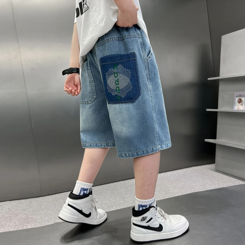 男童夏季牛仔短裤2025新款中大童休闲中裤男孩运动宽松软牛仔裤子
