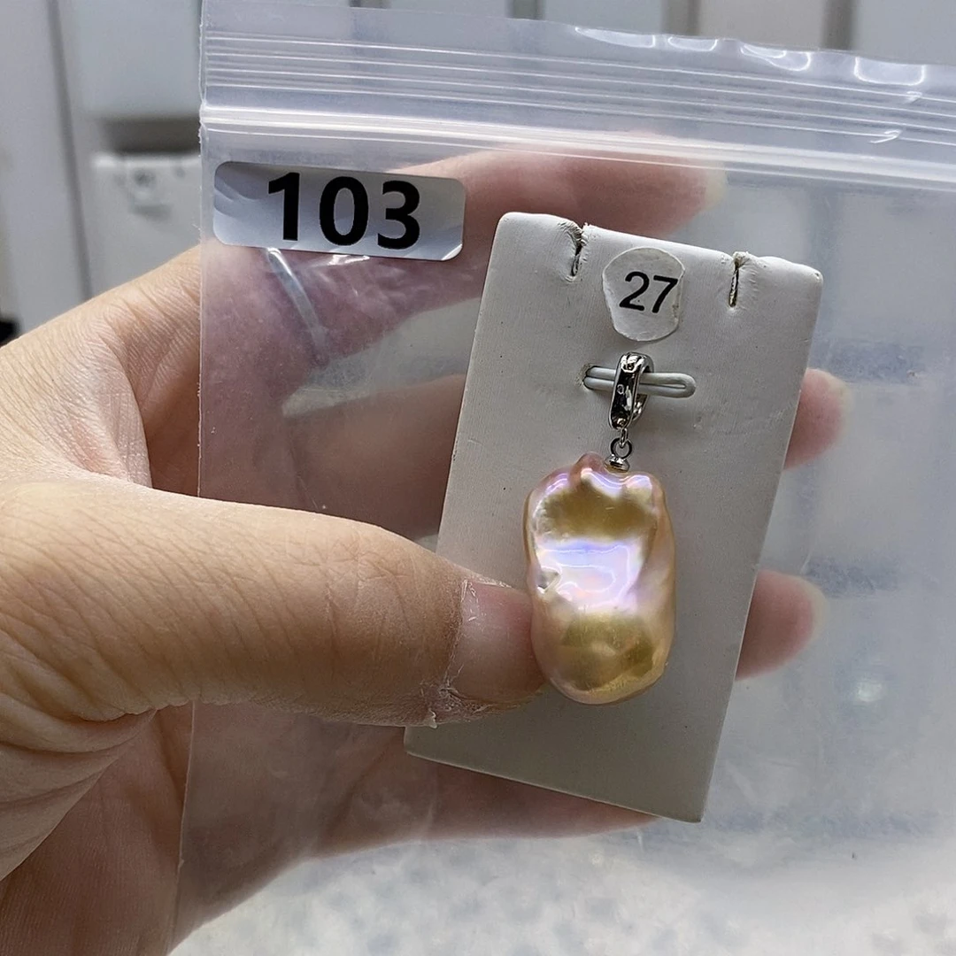 合金耳饰淡水珍珠