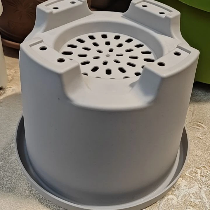 树脂球根二号外口径20.5，灰白带托5个