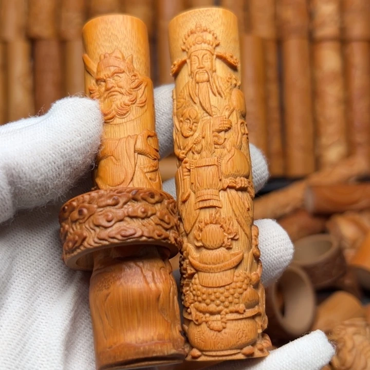 实心竹雕刻手把件