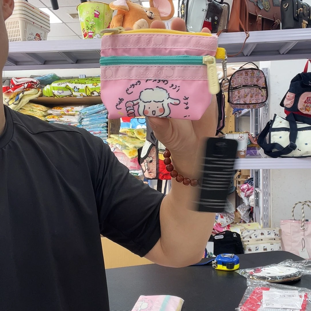 PU化妆包等产品和产品