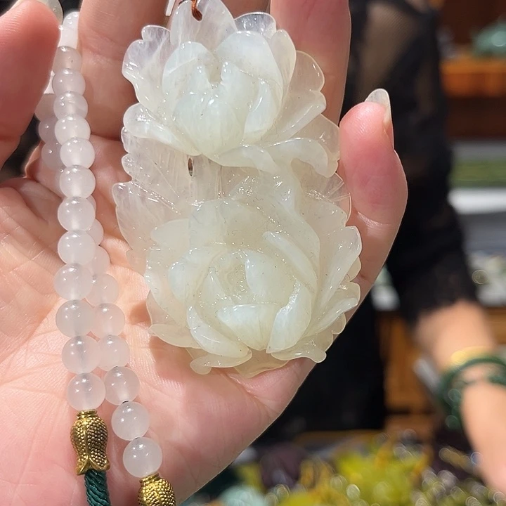 未镶嵌岫玉毛衣链