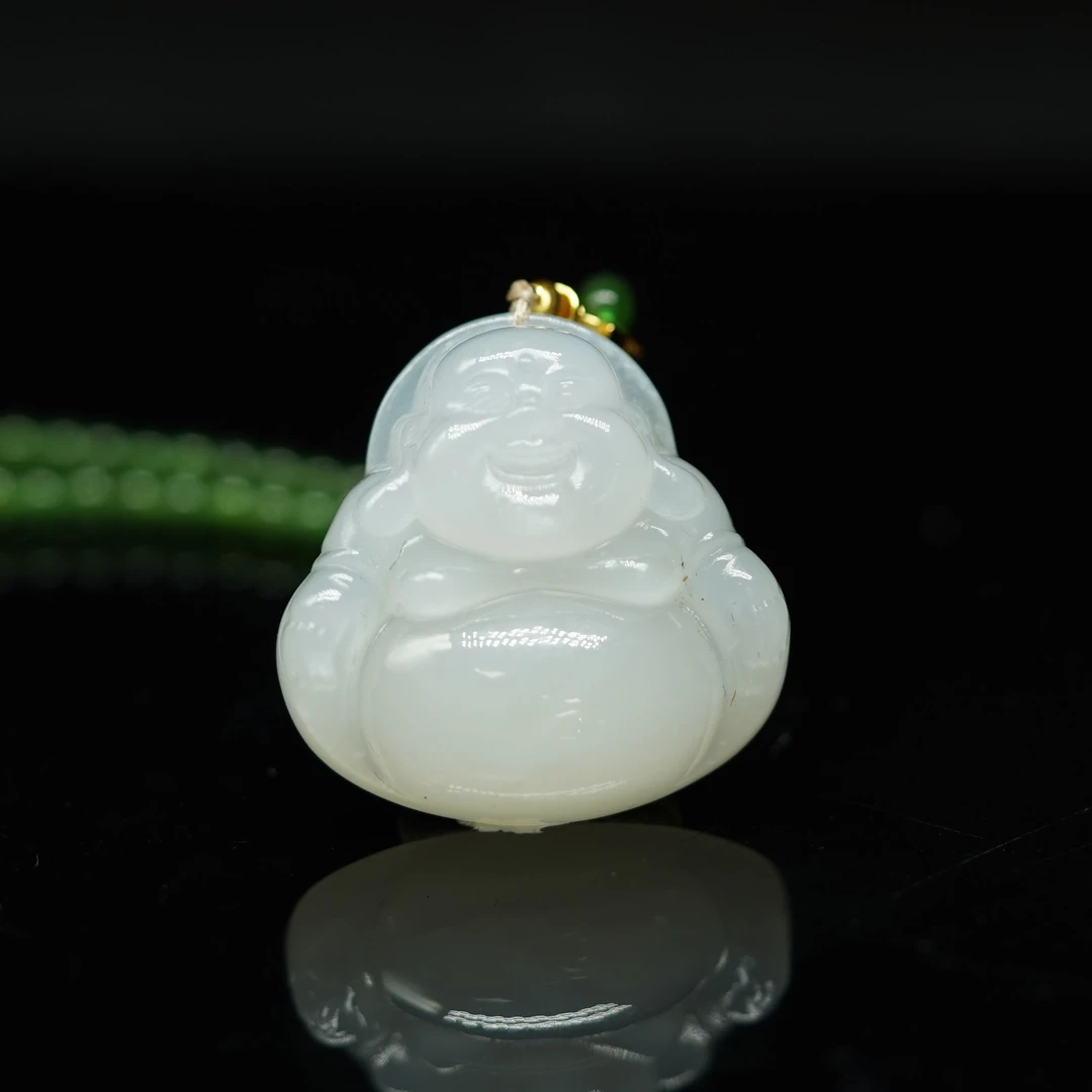 40和田玉白玉一级白佛/701879保利厦门拍卖