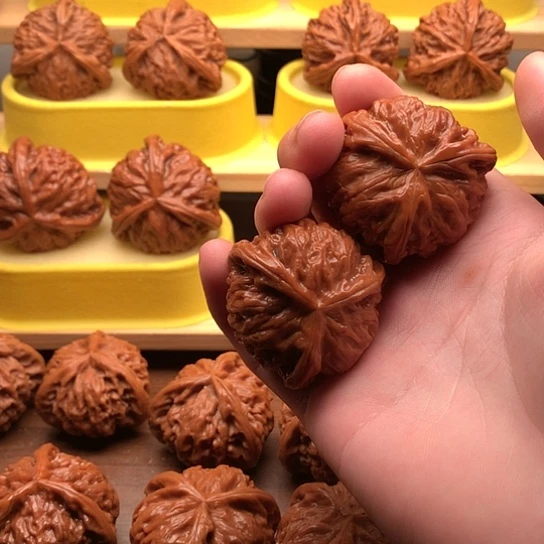 C***。吊坠文玩核桃核桃