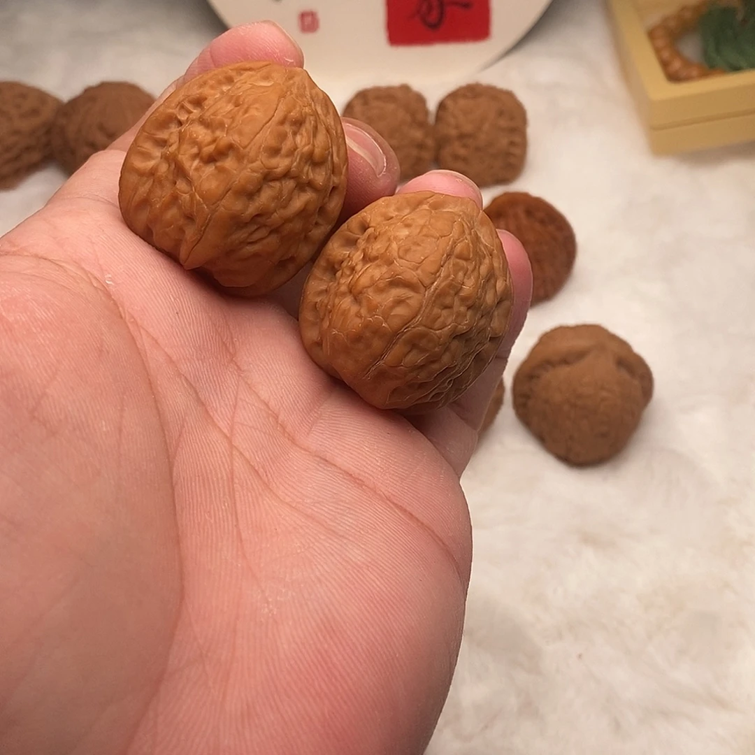 文玩核桃吊坠35舍利