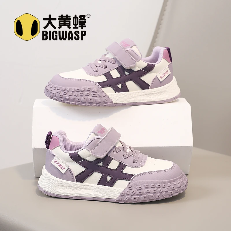 大黄蜂童鞋秋季新款女童低帮皮面板鞋校园运动鞋中大童女童秋季鞋