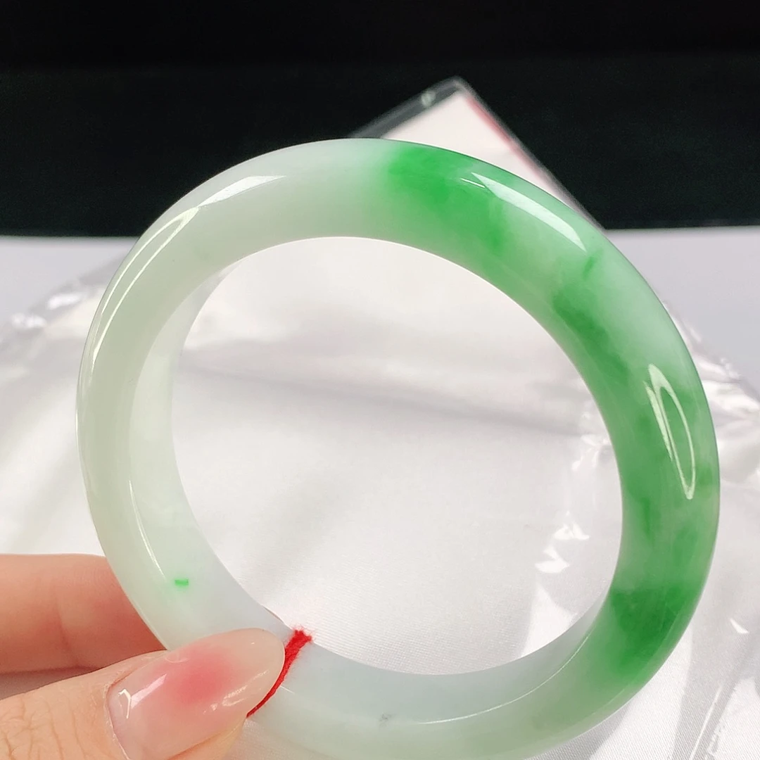 未镶嵌手镯翡翠843