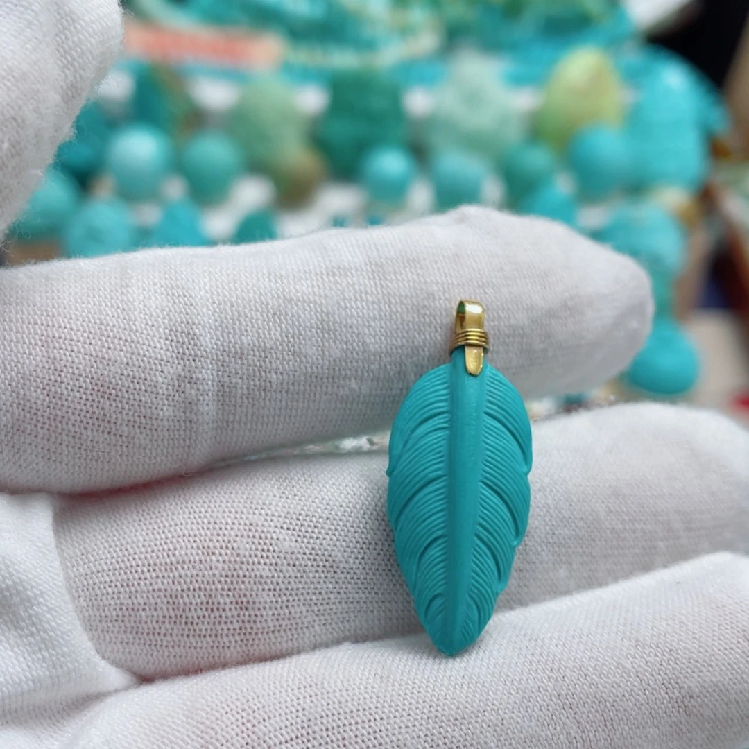 绿松石18K金镶嵌珠宝奇石