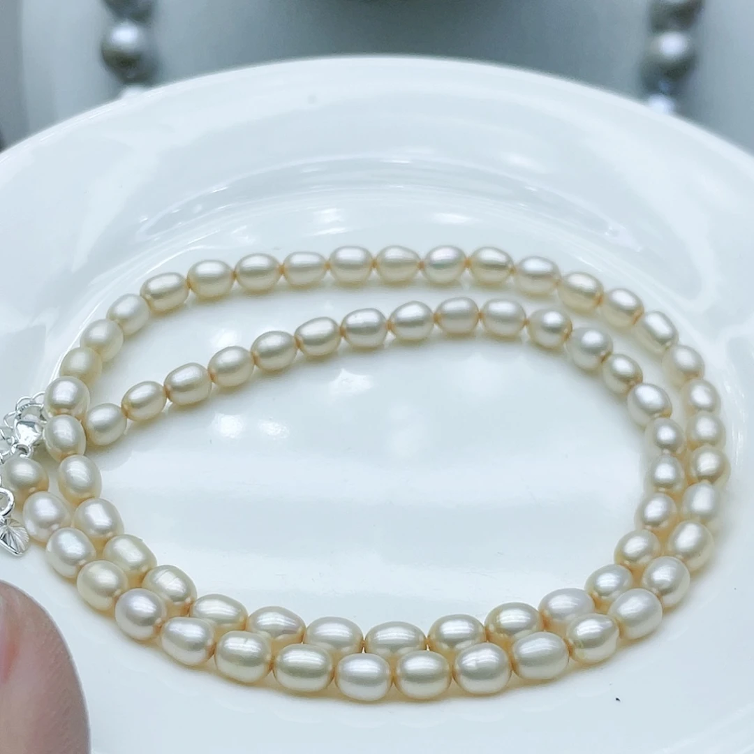 淡水珍珠颈饰钛钢