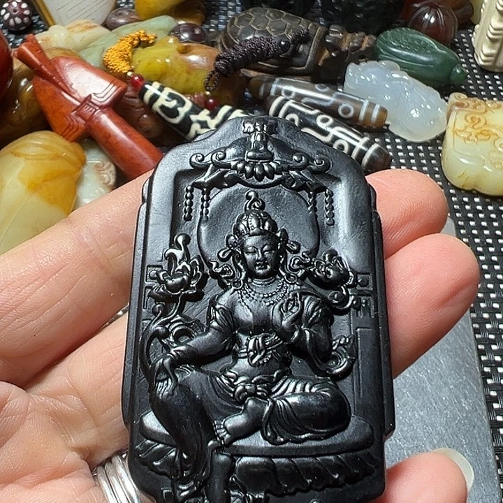 蛇纹石玉合金珠宝奇石