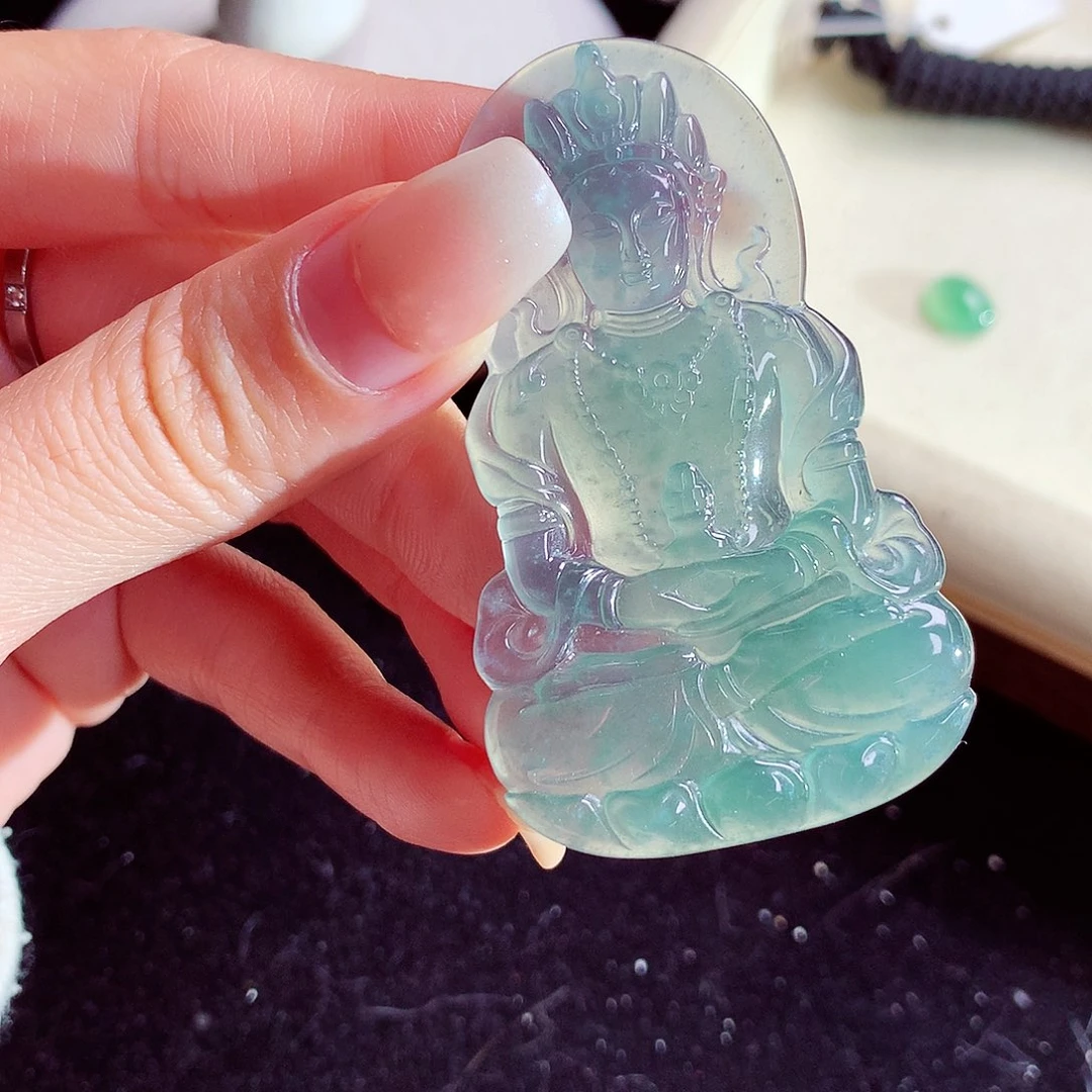 颈饰未镶嵌翡翠天然