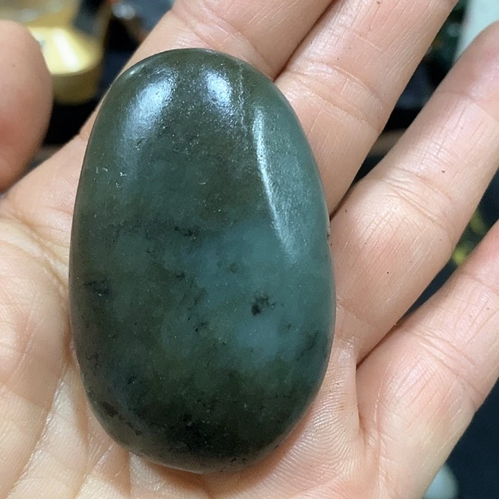 未镶嵌和田玉（糖玉）挂件