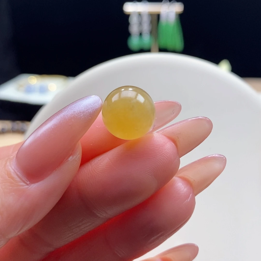 翡翠未镶嵌颈饰翡翠种水橙黄珠