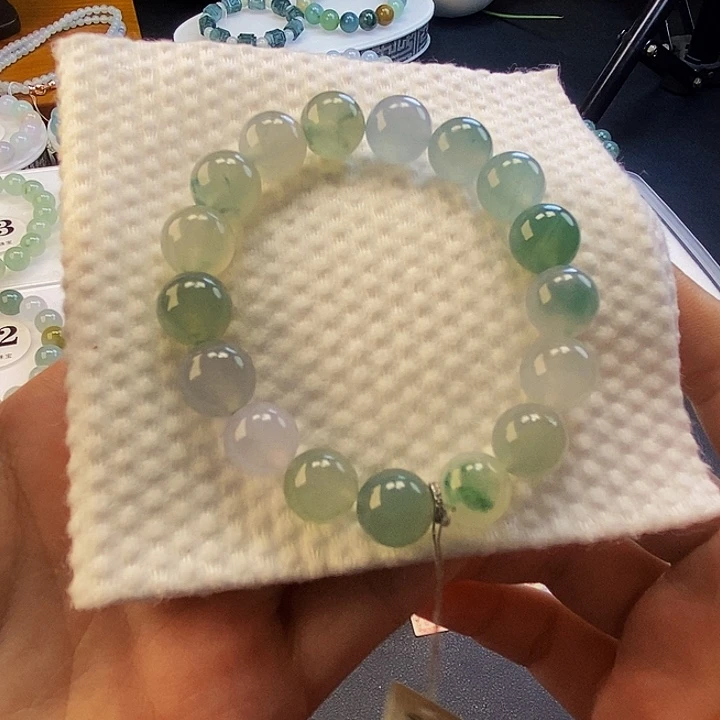 定制翡翠未镶嵌翡翠卡11
