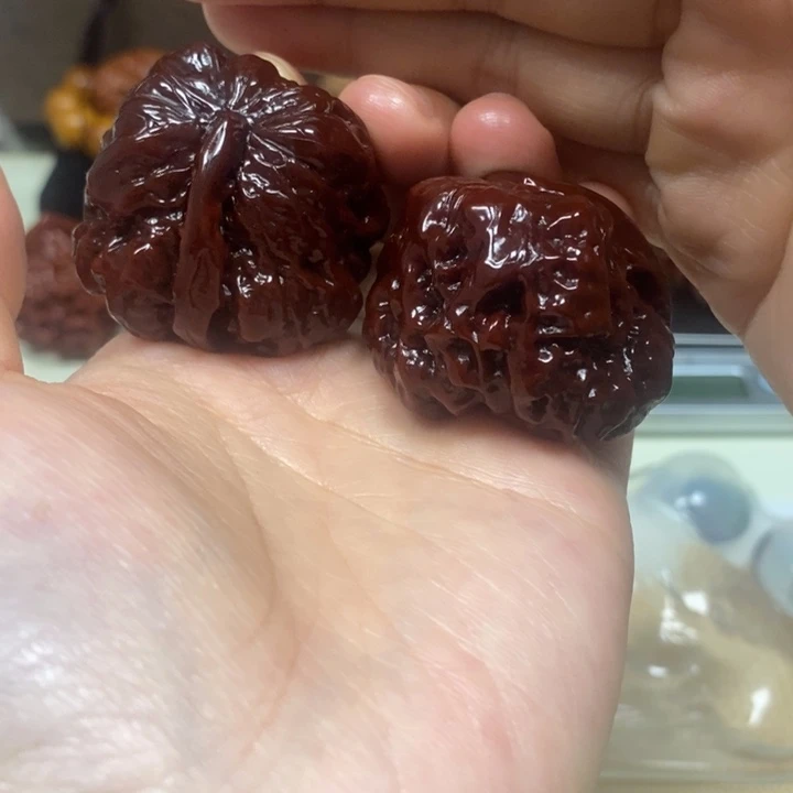 文玩核桃吊坠蛤蟆头异型一帆风顺