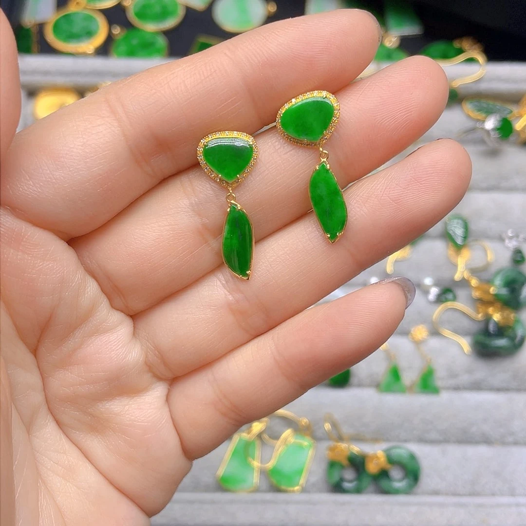 翡翠耳饰18K金镶嵌天然翡翠