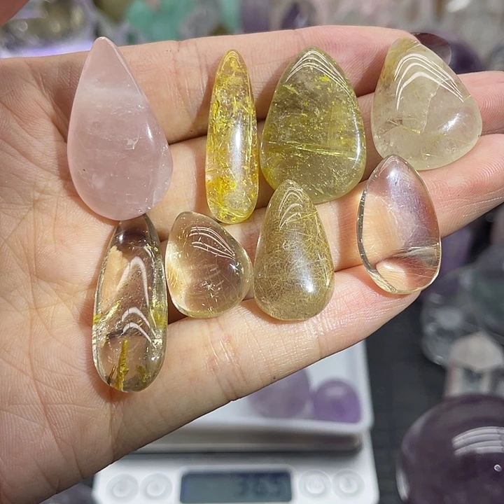 未镶嵌珠宝半成品水晶16发晶水滴（福利包）