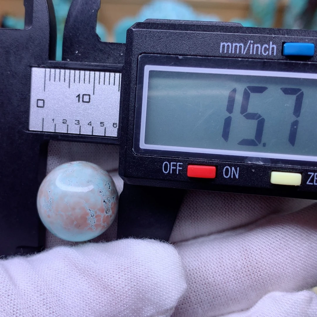 绿松石颈饰未镶嵌