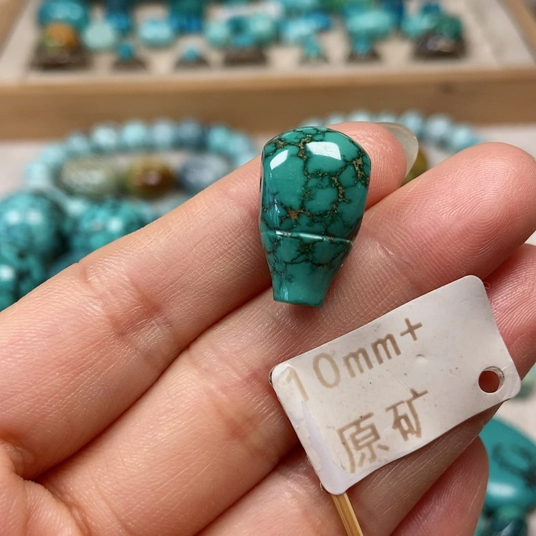 绿松石未镶嵌珠宝半成品