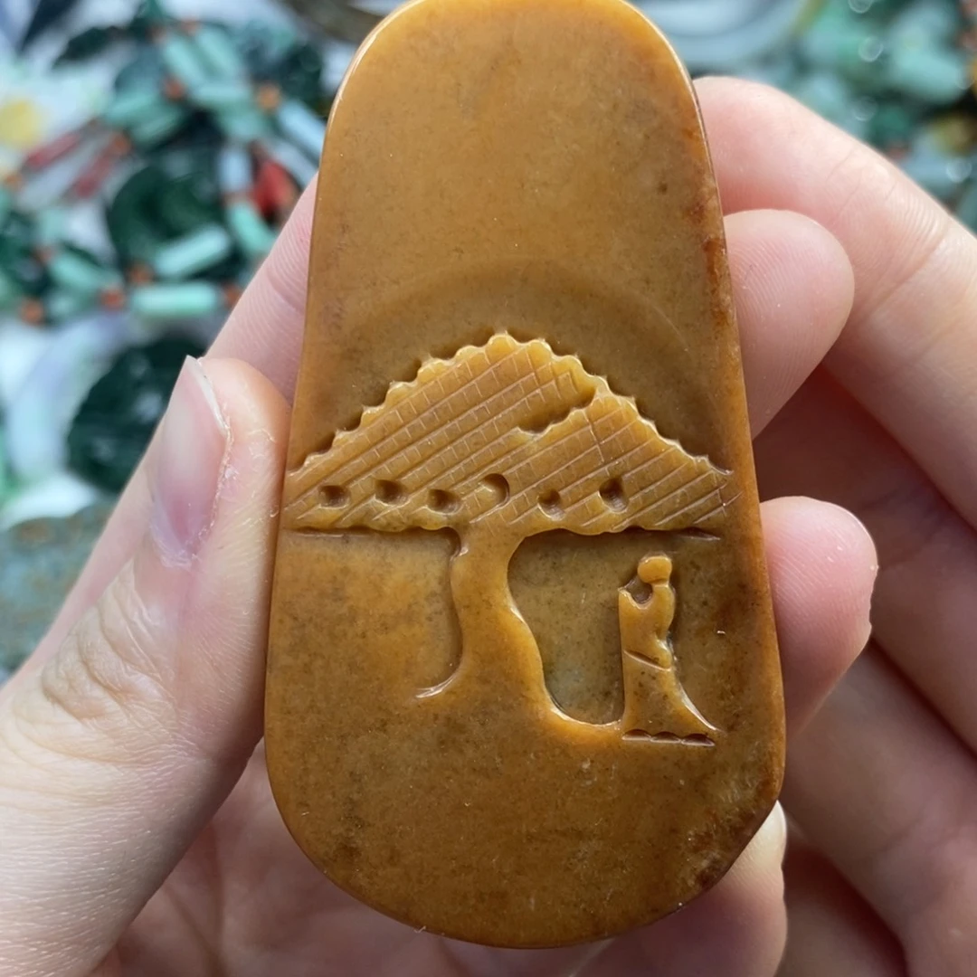 翡翠未镶嵌颈饰吊坠