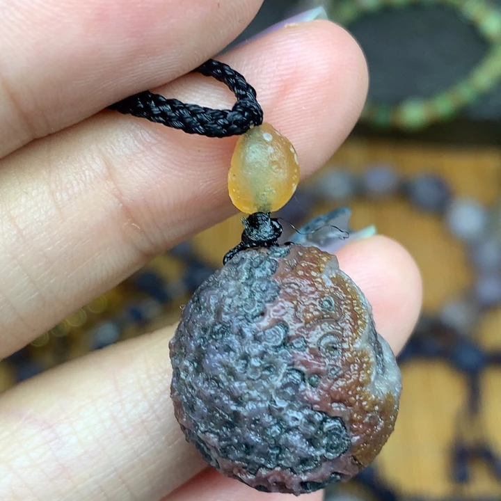 玛瑙/玉髓未镶嵌珠宝半成品