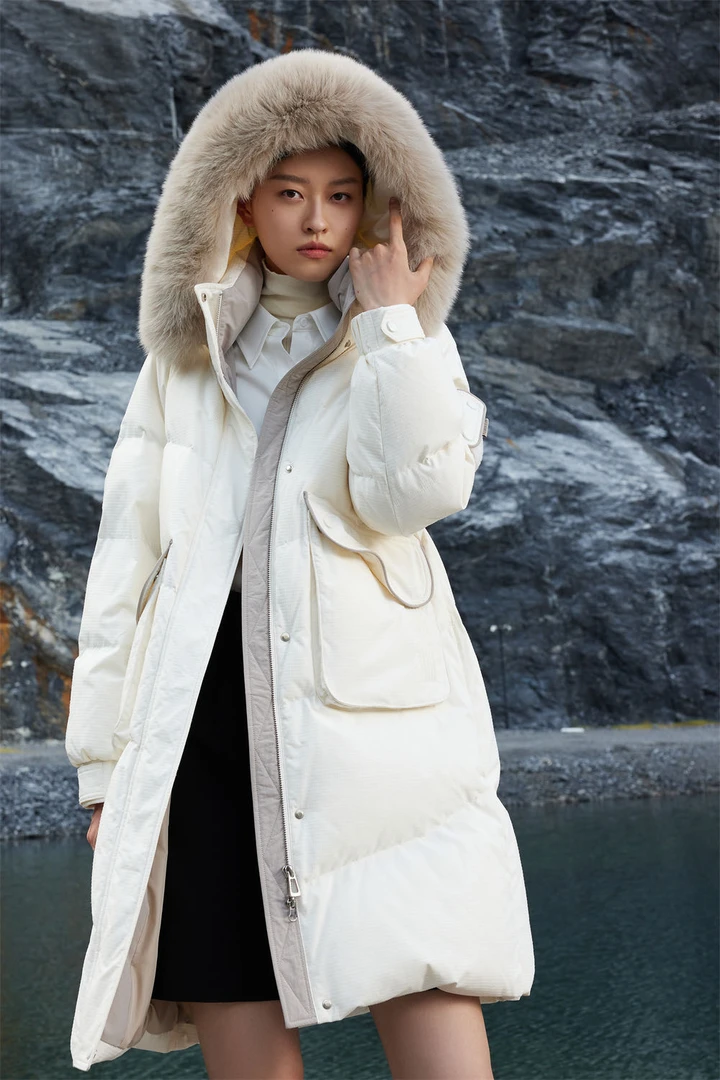 2025冬季新款时尚休闲百搭撞色大毛领长款羽绒服女-824Y820