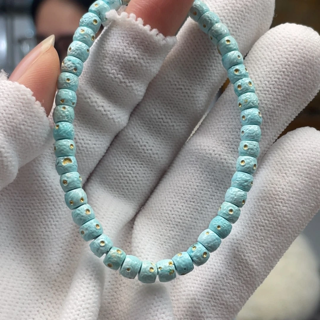 绿松石未镶嵌挂件