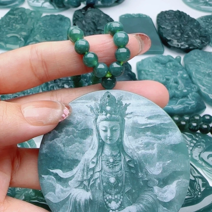 翡翠未镶嵌颈饰多样性发货天然A货翡翠