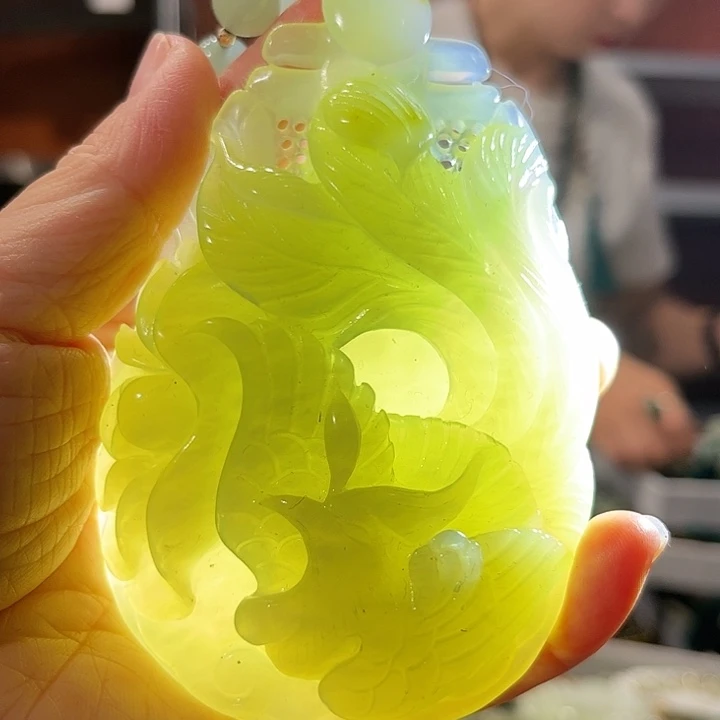 岫玉未镶嵌毛衣链