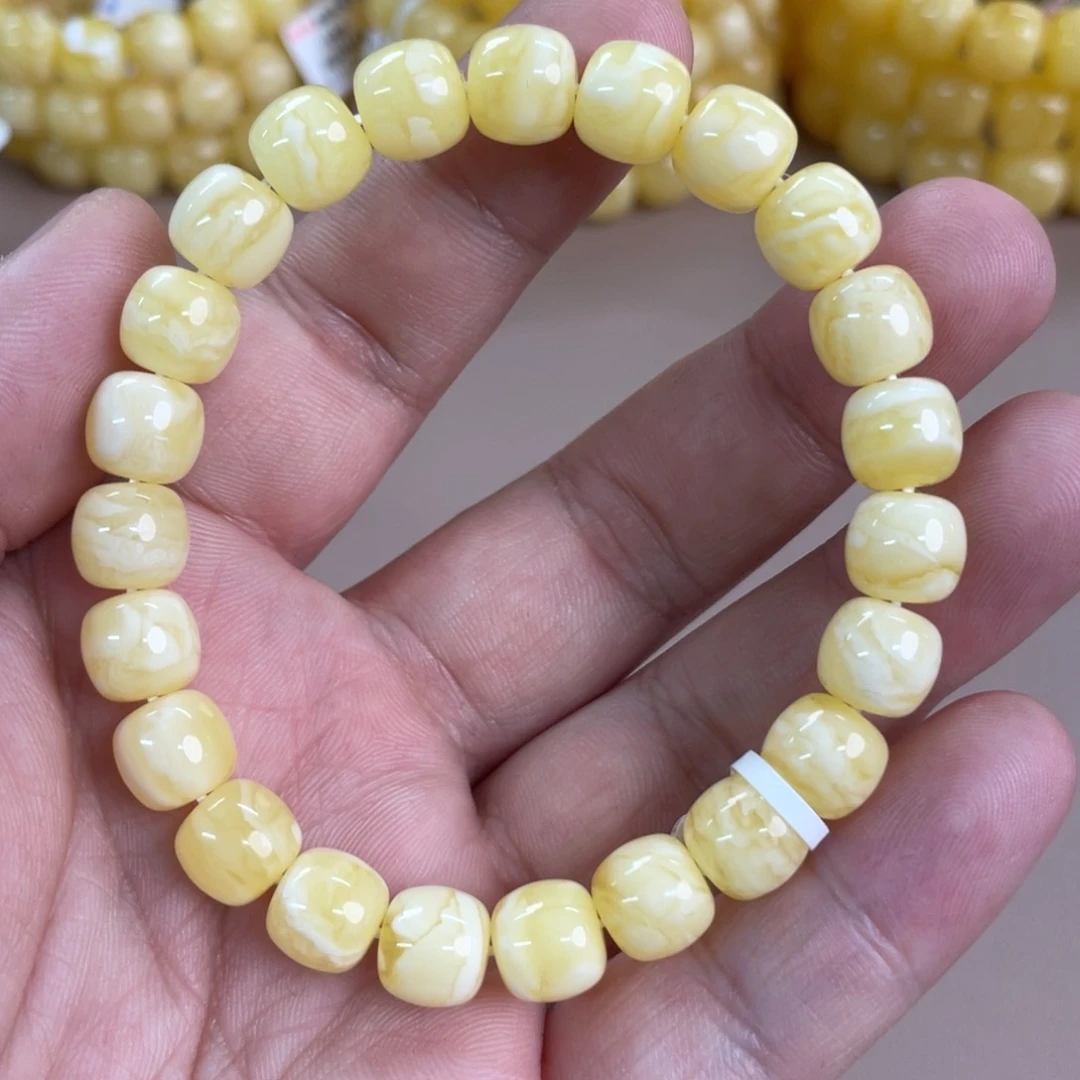 琥珀裸石未镶嵌144000.000