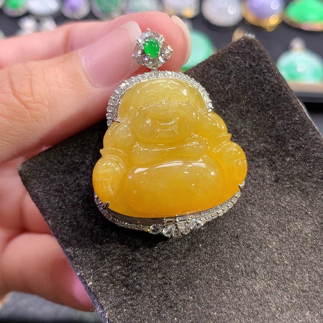 翡翠18K金镶嵌吊坠(赠链)