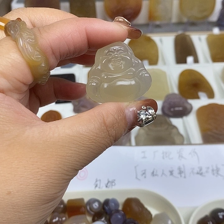 玛瑙/玉髓未镶嵌颈饰
