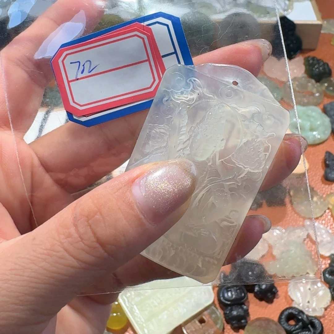 蛇纹石玉合金颈饰精美礼品