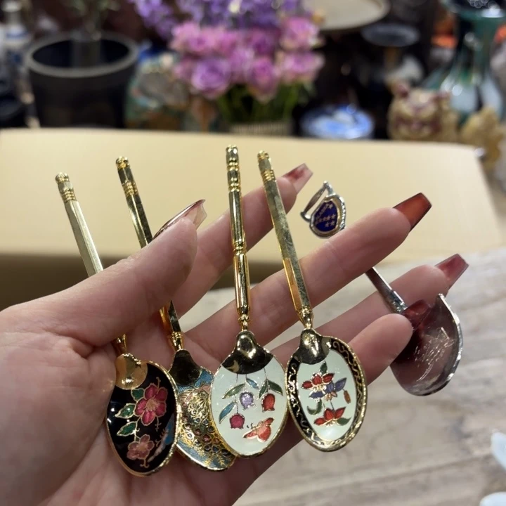 不锈钢古美术置物摆件