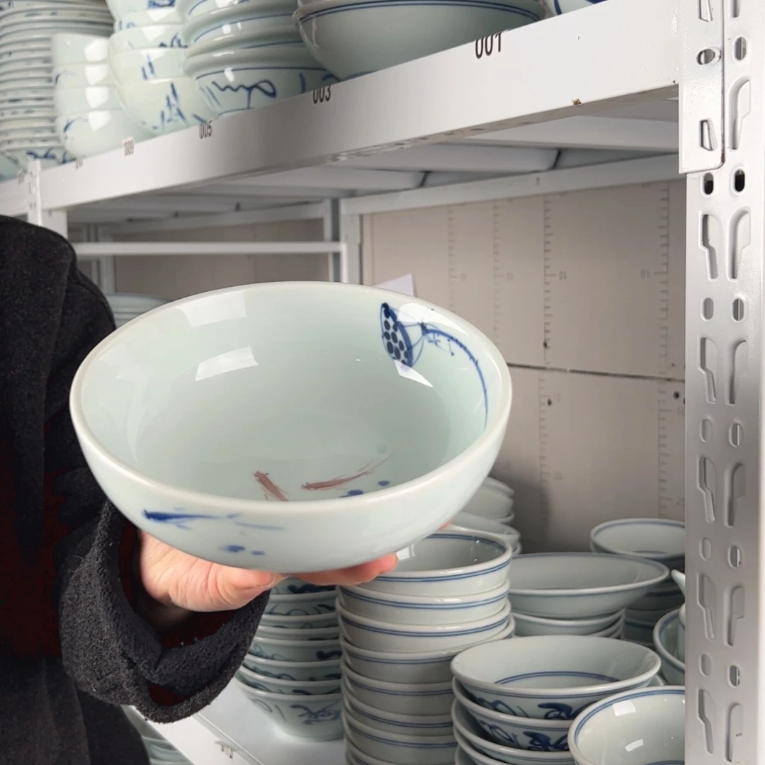 碗微瑕手绘鱼莲蓬7寸罗汉碗