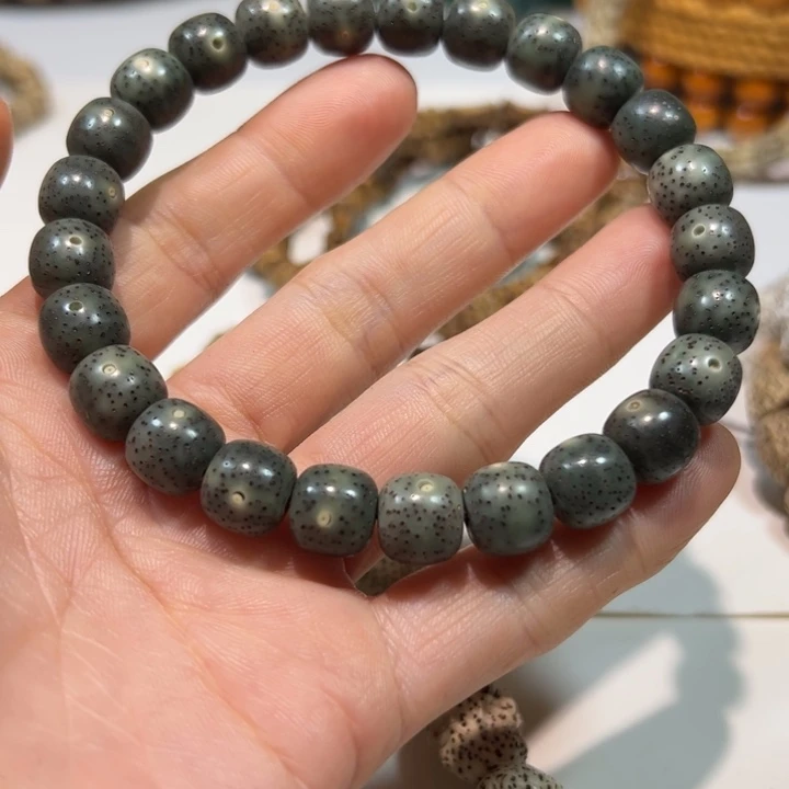 星月菩提吊坠9-10绿幽灵