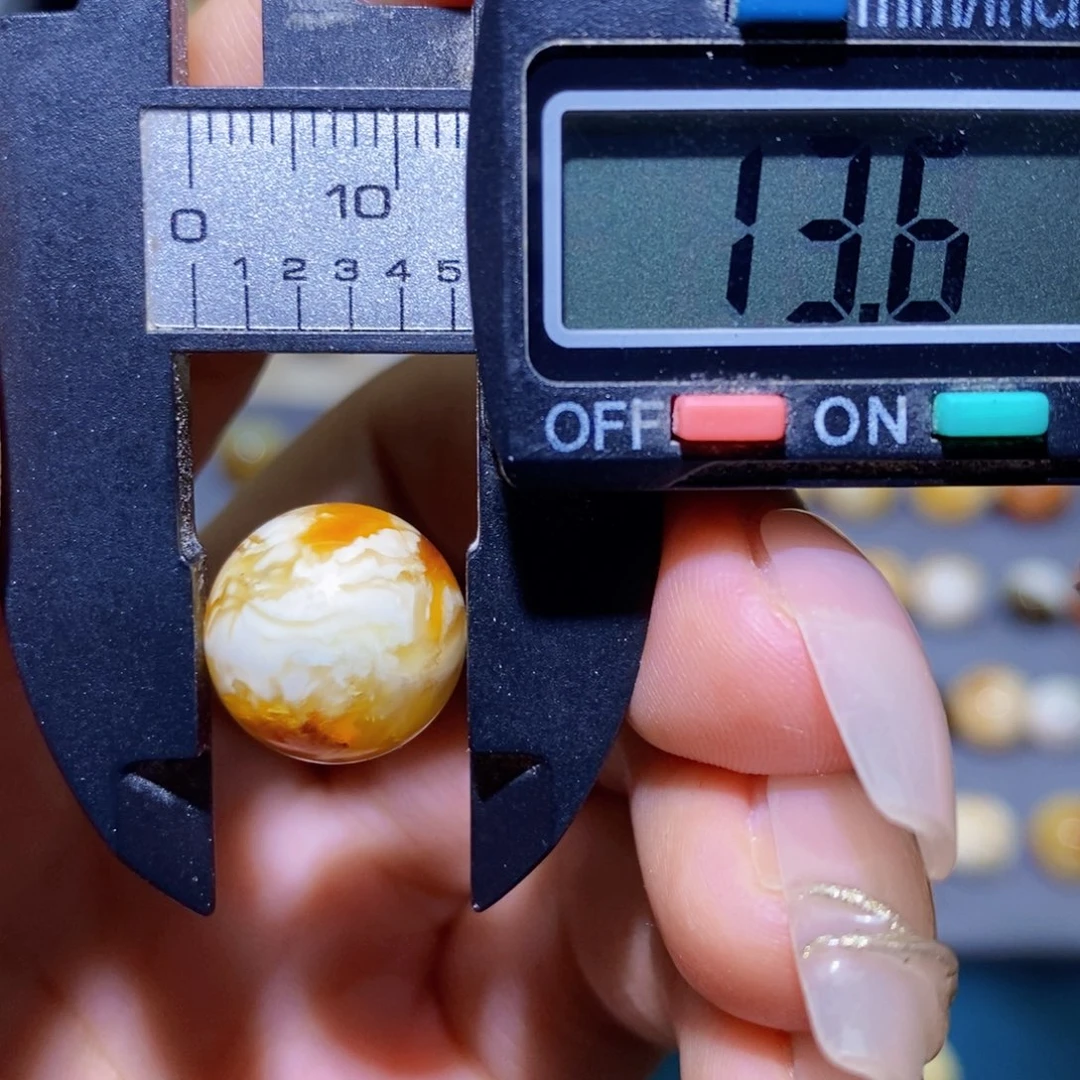 未镶嵌蜜蜡裸石琥珀蜜蜡