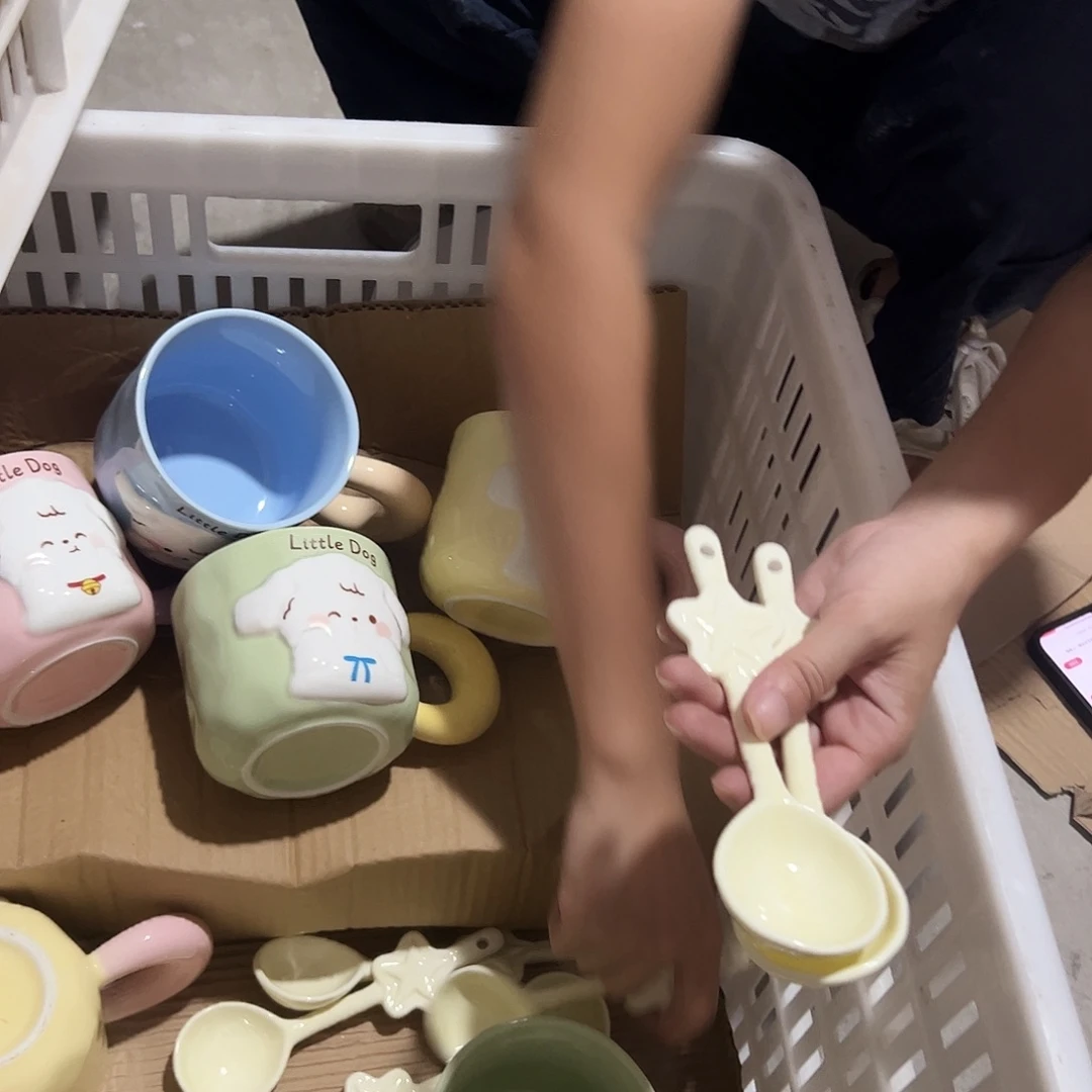 瓷片星星勺子4个奶油