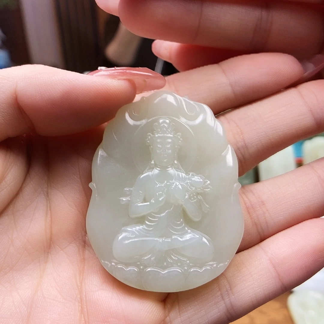 ^***i和田玉未镶嵌颈饰