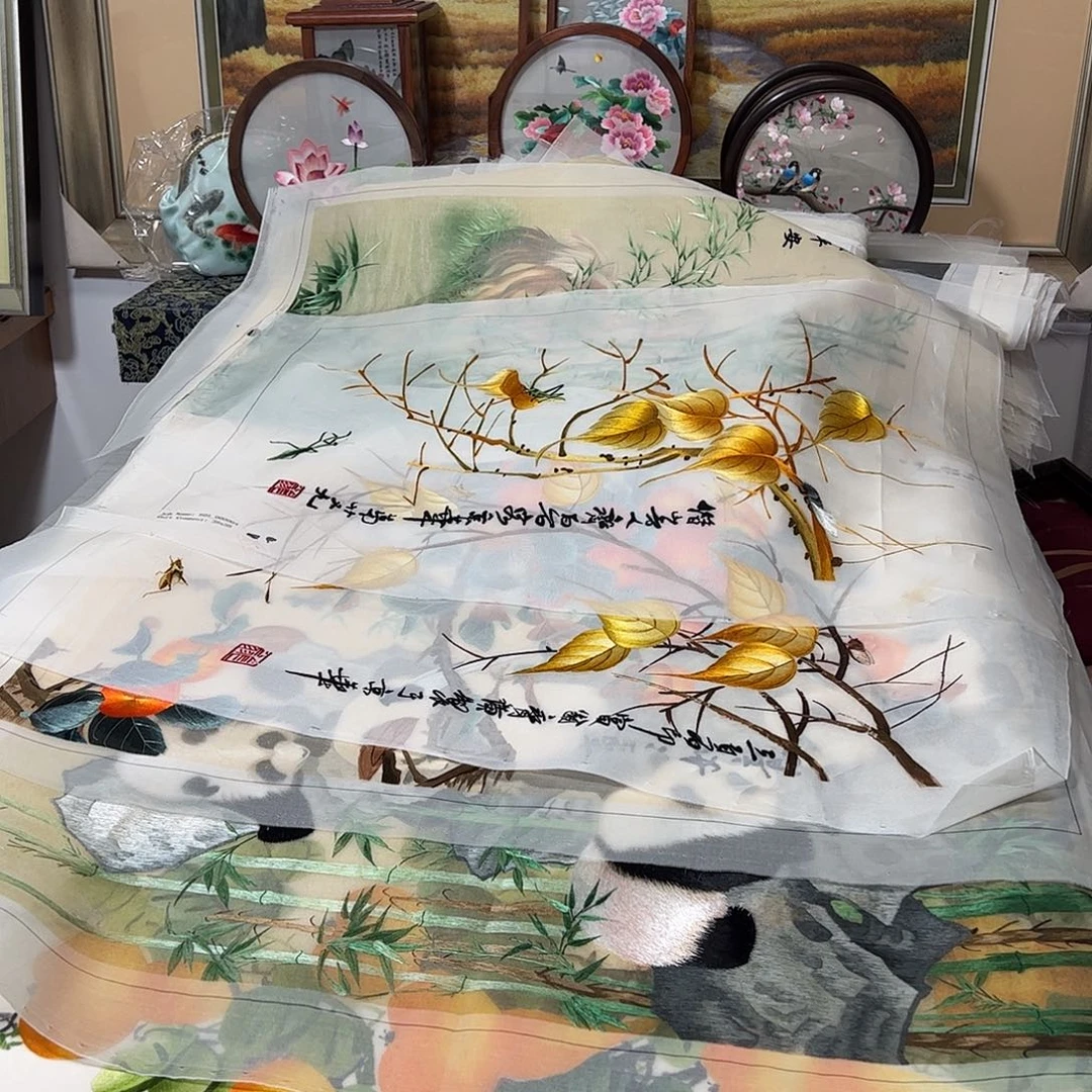 刺绣木****7纯手工刺绣画