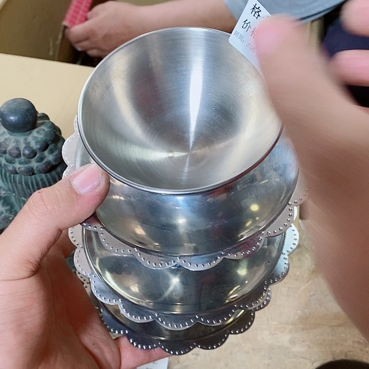 阿宝我们一起来关注格*土