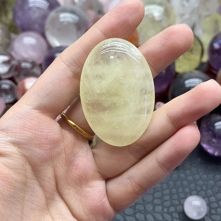 水晶未镶嵌珠宝半成品13黄水手握