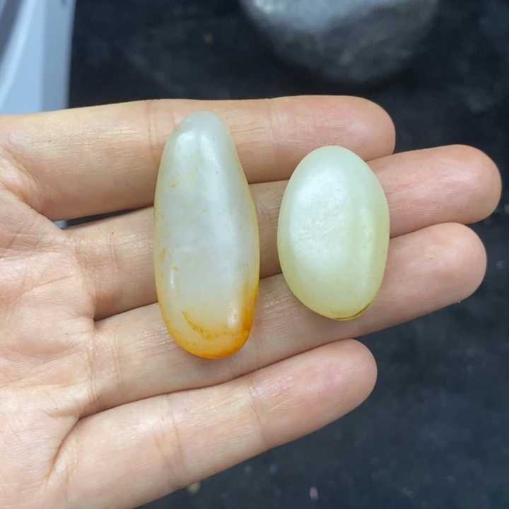 未镶嵌和田玉（糖玉）挂件