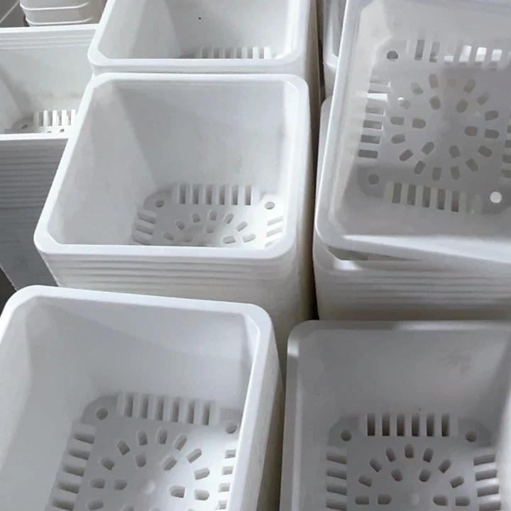 树脂白方口11高8一组30