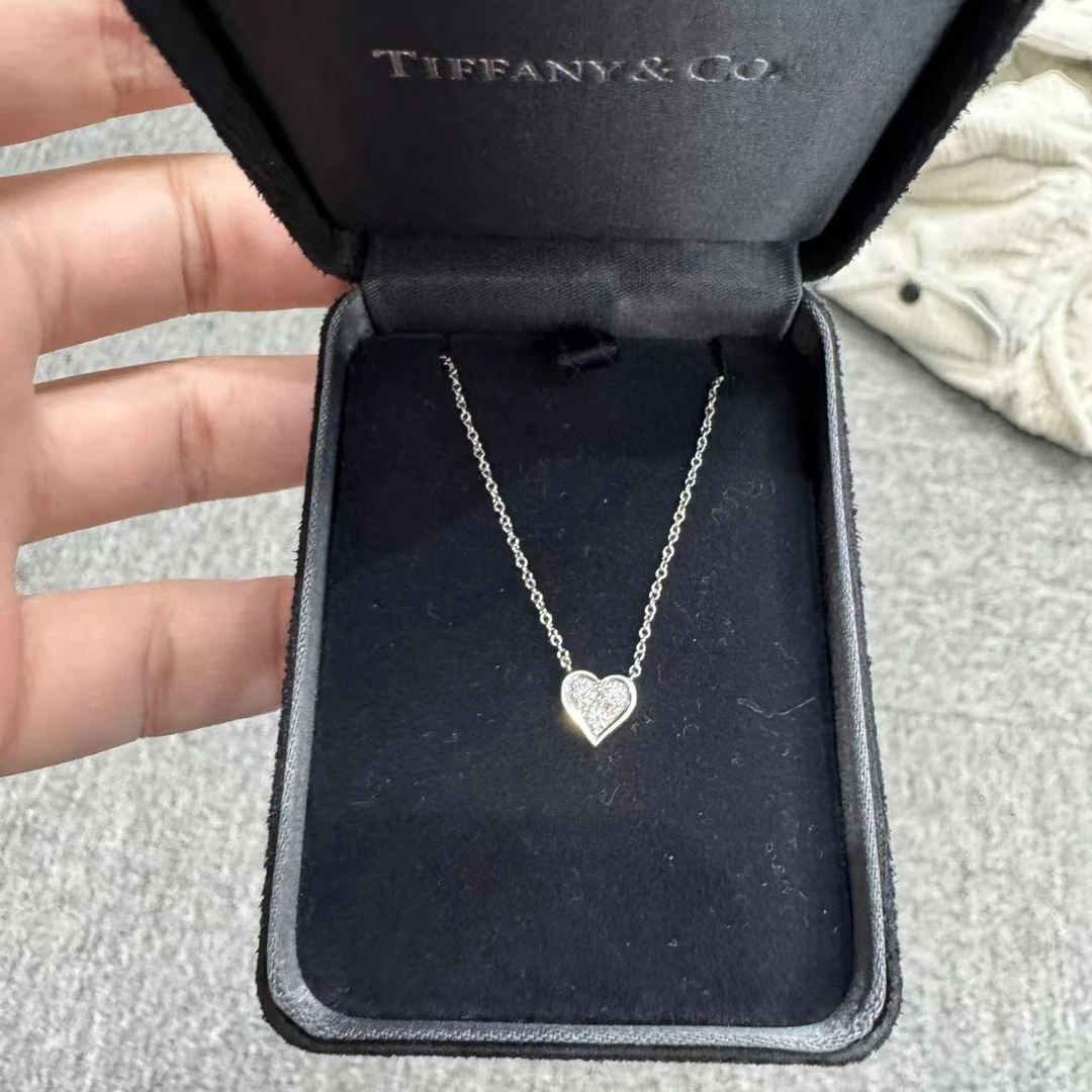 99新 Tiffany & Co./蒂芙尼 白金爱心三钻手链/16cm/编码13400