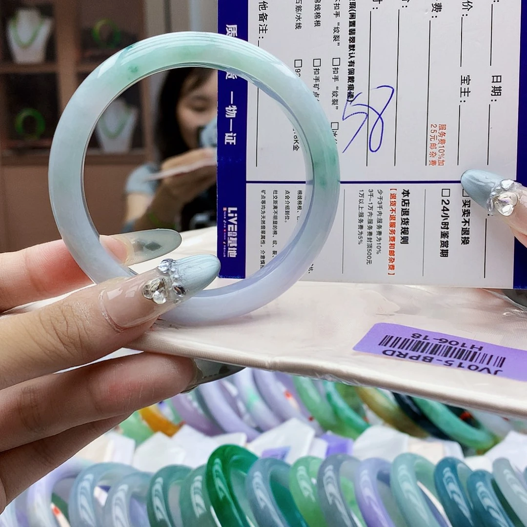 翡翠手镯未镶嵌f