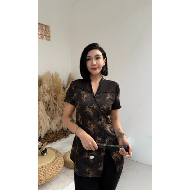 SONG-原创【上衣-曲中蝴蝶】新款中式拼接网纱钉珠透气中长款短袖