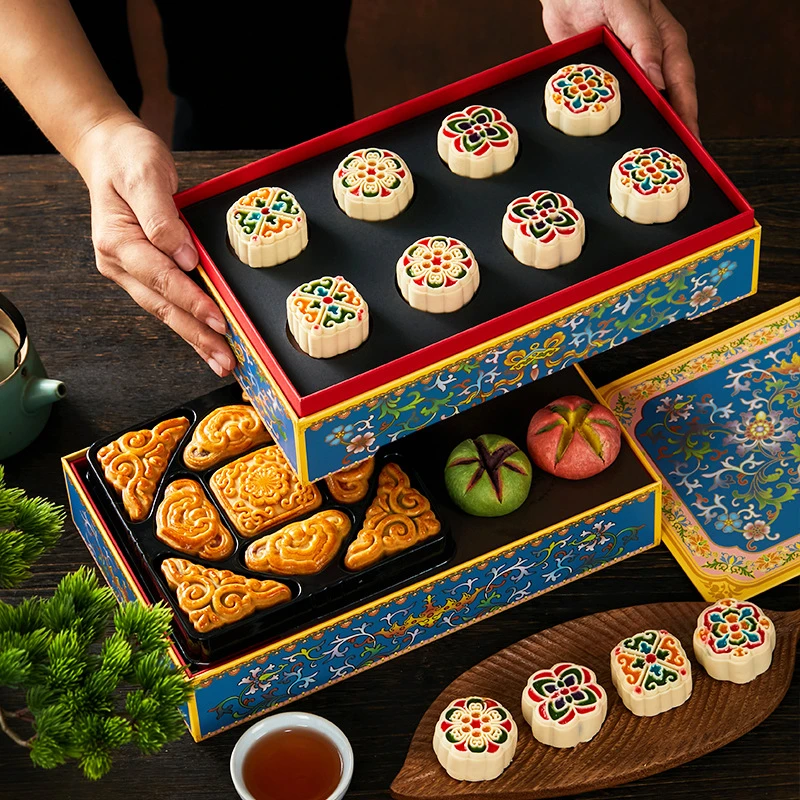 月饼广式苏式五仁冰皮糕点流心奶黄蛋黄莲蓉精品礼盒中秋福利团购