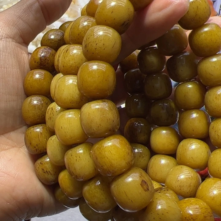 大果紫檀（缅甸花梨）1.4老邢老灵手串